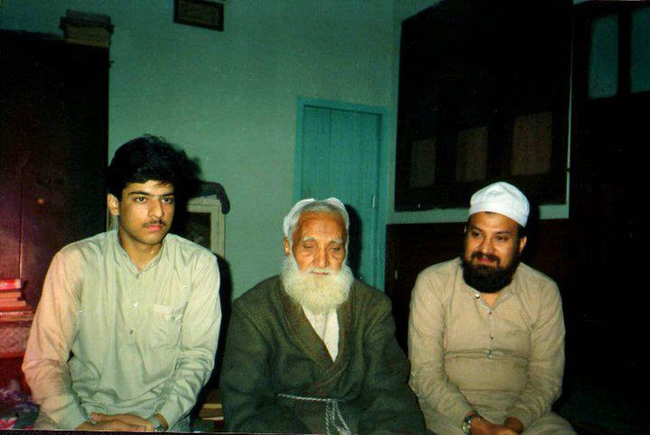 With Hazrat Maulana Zaied Abul Hassan Faarooqi, Dehli, India